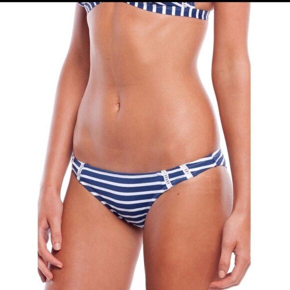 Rhythm M/10 Swimwear Shoreline Cheeky Bikini Botto - Picture 6 of 10